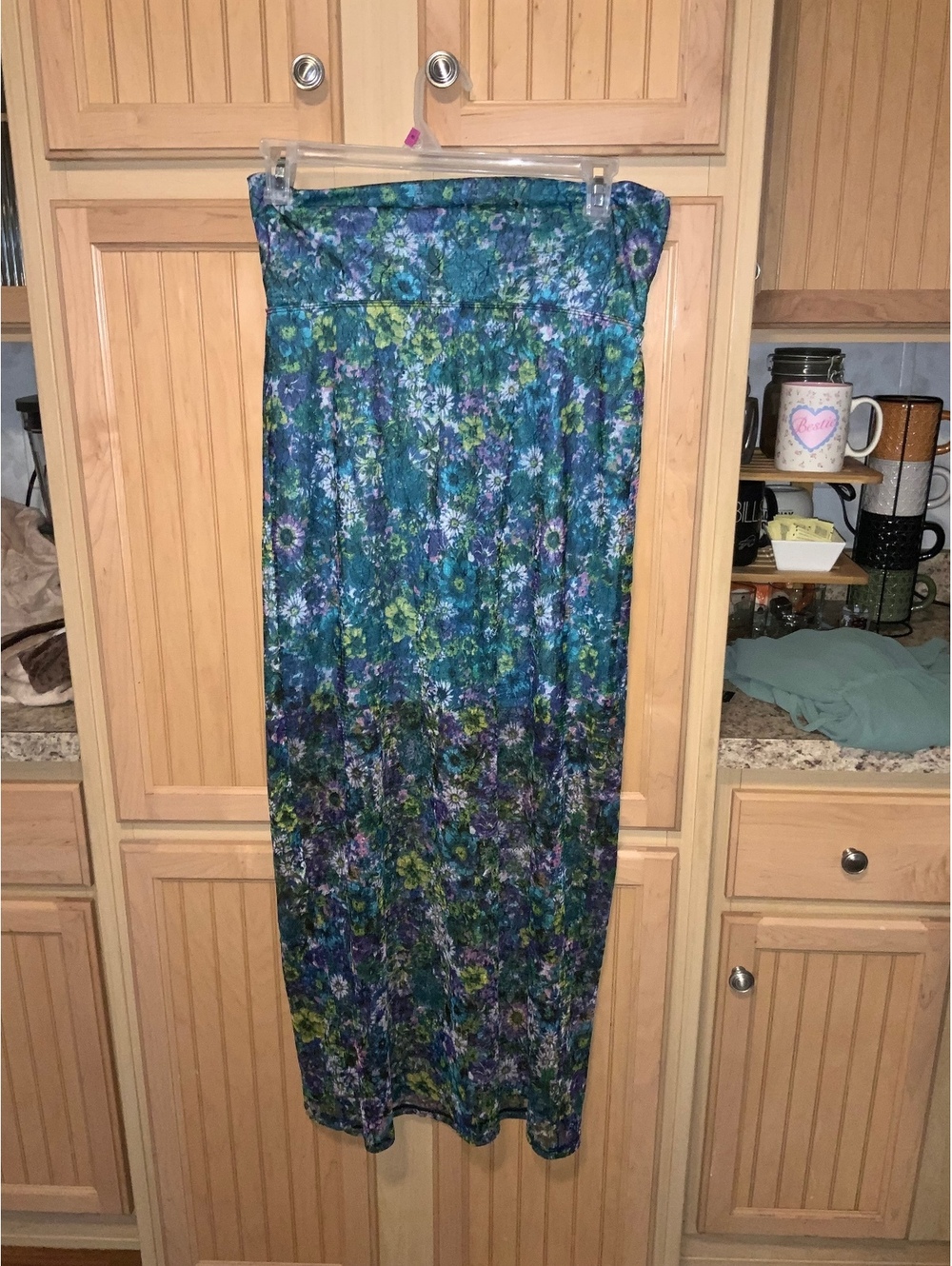 Women’s floral skirt size large nwt